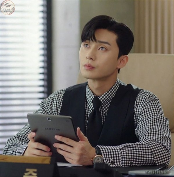 What's Wrong with Secretary Kim? - ¿Qué le ocurre a la secretaria Kim?